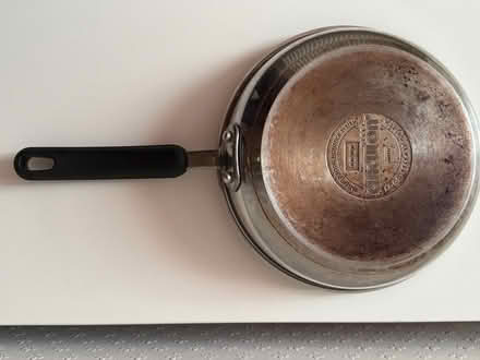 Photo of free Circulon pan with lid 25cm wide (Salford M30) #3