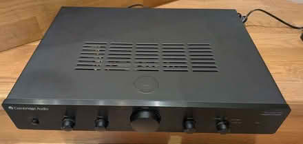 Photo of free CAMBRIDGE AUDIO TOPAZ AM5 Stereo amplifier (Surrey Quays SE16) #2