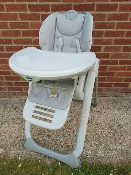 Photo of free Chicco Polly 2 Start High Chair (RG10 Twyford) #1