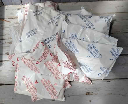 Photo of free 13 gel packs (Melrose Highlands) #1
