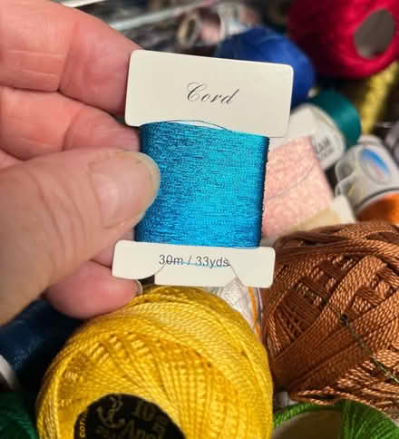 Photo of free Thread (Hoxton) #4