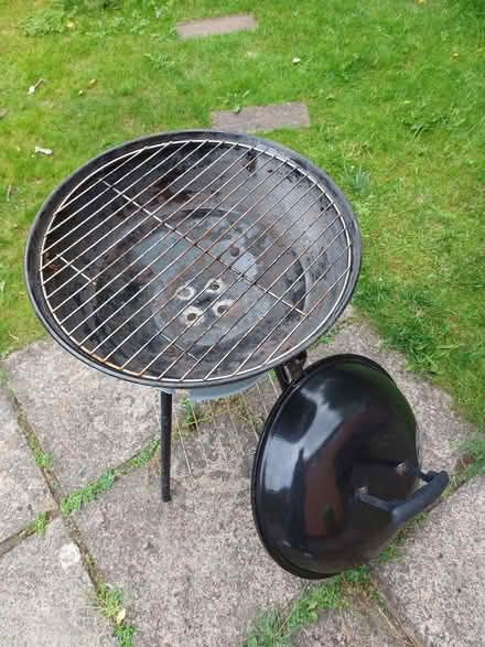 Photo of free Small lightweight BBQ (Hog Hatch GU9) #2