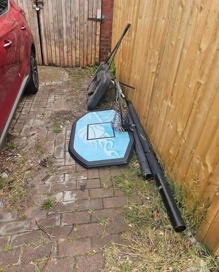 Photo of free Full size basket ball net (CH45) #1