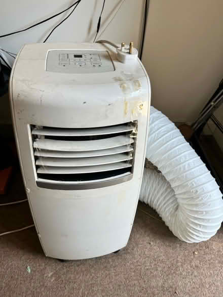 Photo of free Air conditioning unit (CR4) #1