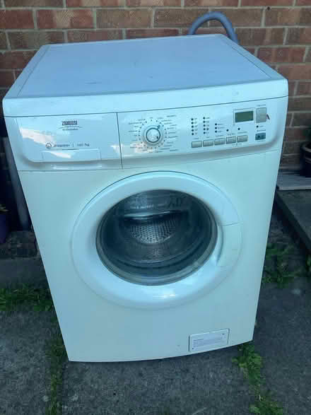 Photo of free Washing machine (Radcliffe NG12) #2