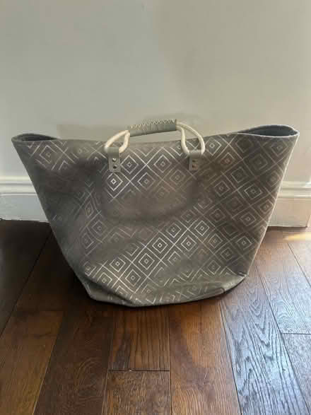 Photo of free Grey laundry bag (DA2) #1