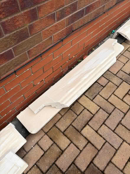 Photo of free Limestone fire surround (Yaddlethorpe DN17) #1