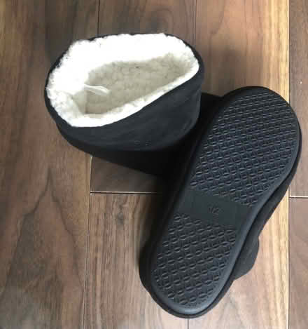 Photo of free Slipper boots size 1/2 (Latchford WA4) #2