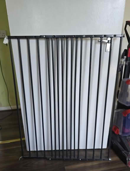 Photo of free Large pet gate (Bellingham SE6) #1