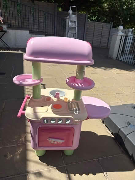 Photo of free toy kitchen (CR5) #2