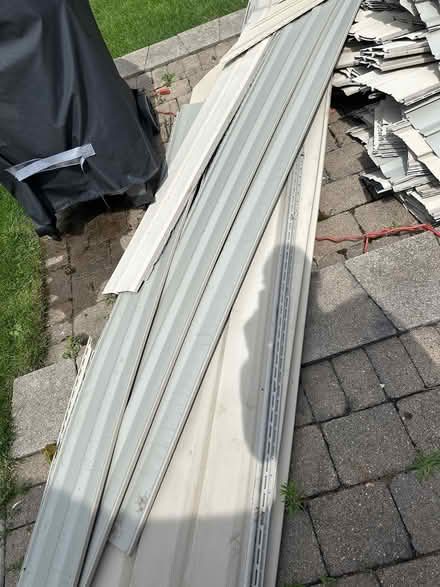 Photo of free Used Vinyl siding (Valpo city limits) #2