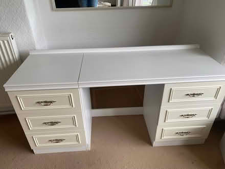 Photo of free White dressing table with 6 drawers (Beauchief S8) #2