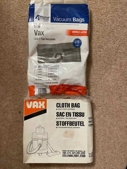 Photo of free 6 vax hoover bags & cloth bag (Panshanger AL7) #1