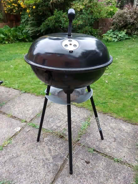 Photo of free Small lightweight BBQ (Hog Hatch GU9) #1