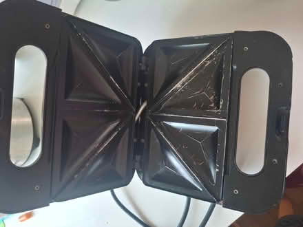 Photo of free Toastie maker (SL6 Taplow) #1