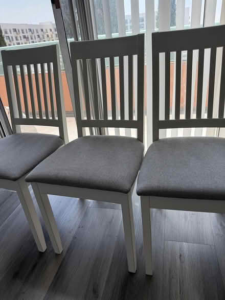 Photo of free very nice furniture (90038) #2