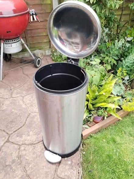 Photo of free Addis 50 litre kitchen bin. (Chawson WR9) #1
