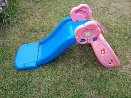 Photo of free Small Child's Slide (New Parks LE3) #1