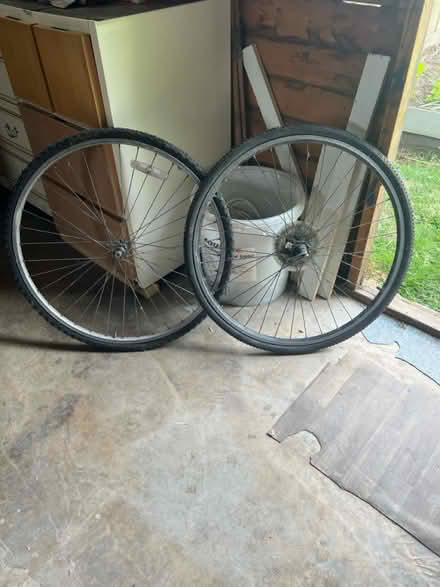 Photo of free Wheels (UB7) #1