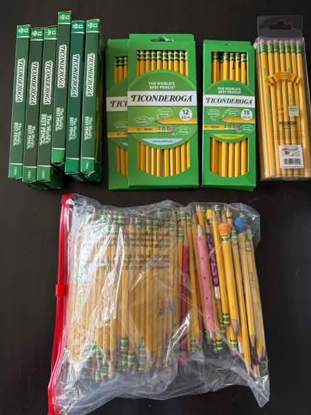 Photo of free Office/School Supplies (Glenview) #1