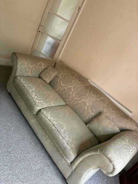 Photo of free 3 seater large sofa (Urmston m41) #1