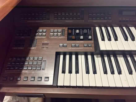 Photo of free GEM Electric Organ – you haul (Lake Oswego, OR) #2