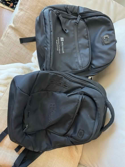 Photo of free backpacks used microsoft logo (Oakland) #1