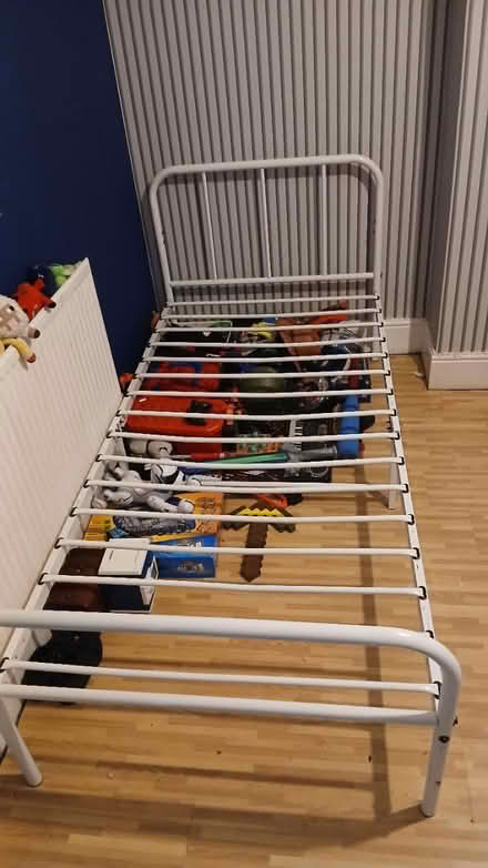 Photo of free Single bed (Dudley DY2) #1