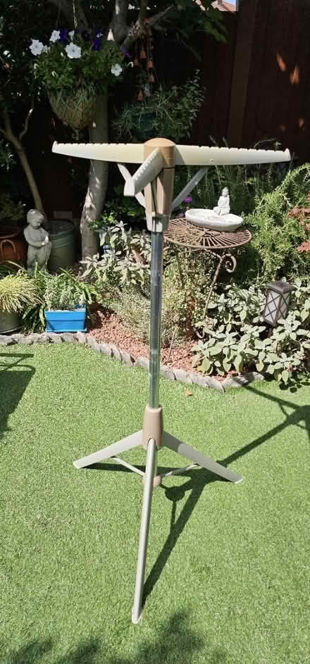 Photo of free Folding clothes airer/hanger (Dagenham, RM8) #2