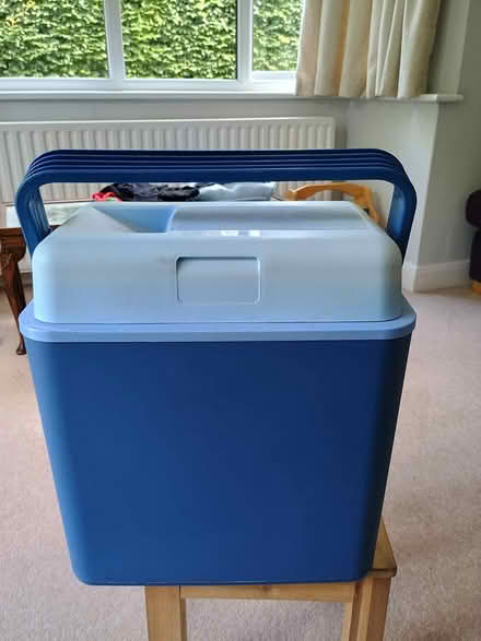 Photo of free Portable cool box (Horsell, Woking GU21) #1