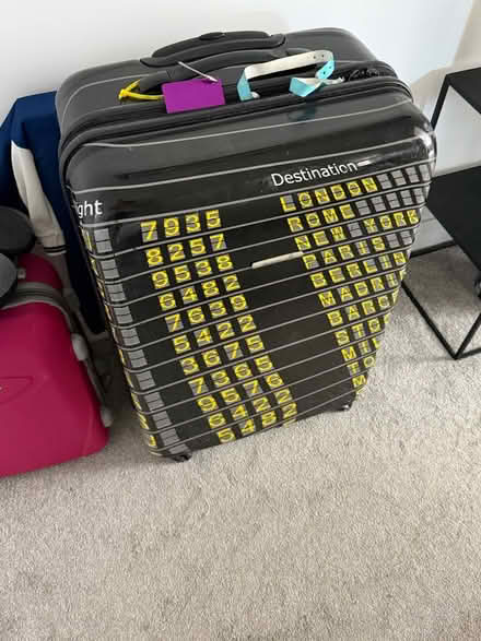 Photo of free Large suitcase (TN39 Bexhill) #1