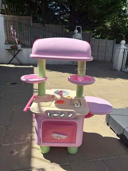 Photo of free toy kitchen (CR5) #3
