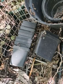 Photo of free garden pots, seed trays (Leatherhead KT22) #3