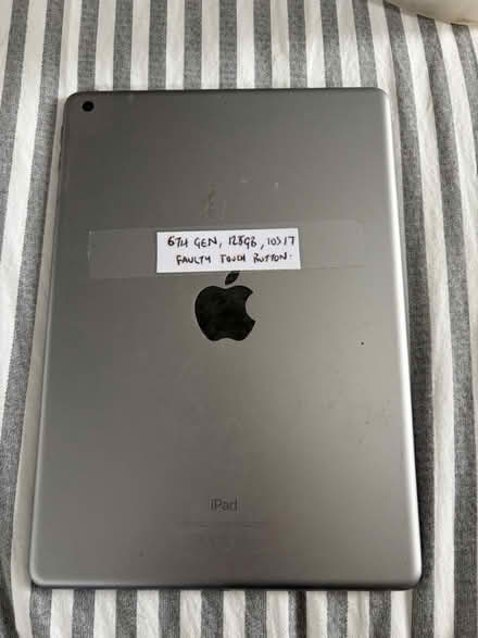 Photo of free iPad 6th gen (Sevenoaks TN13) #2