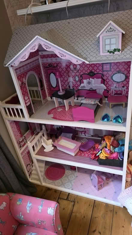 Photo of free Large Dolls House (Gravelly Hill B23) #1