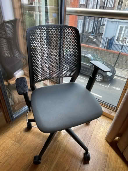 Photo of free Office Chair (SW11 Clapham Junction) #1