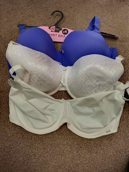 Photo of free 40DD x 3 bras (Southbourne PO10) #1