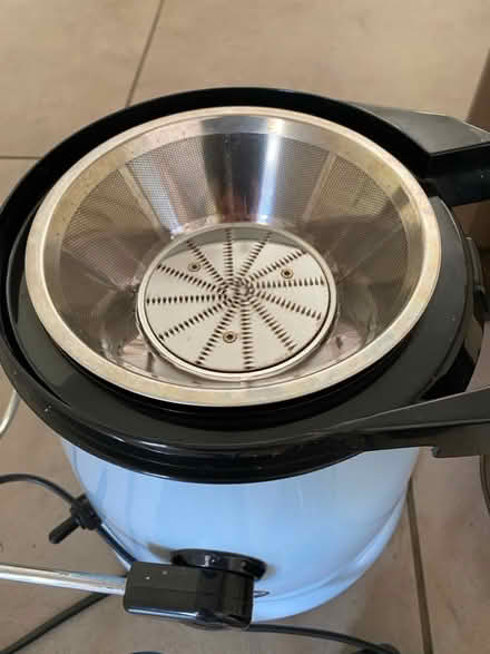 Photo of free Cyclone Juicing Machine (Runcton PO20) #4