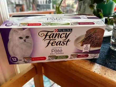 Photo of free Cat food (Elmvale Acres) #1