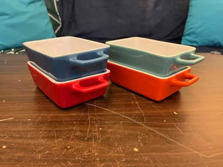 Photo of free 4 small casserole dishes (Harringay N4) #1