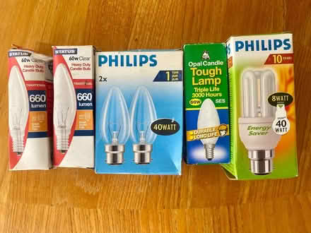 Photo of free Assorted bulbs (Cropston LE7) #1