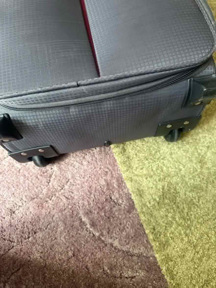 Photo of free Small suitcase in good clean condition (Milton OX14) #2