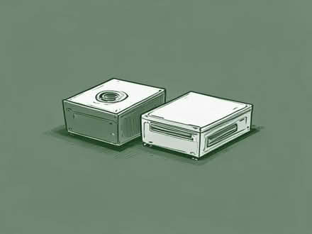 Photo of Old 3.5 and 2.5 hard drives (Rubery B45) #1