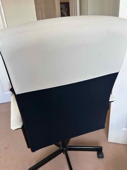 Photo of free Chair (KT13) #3
