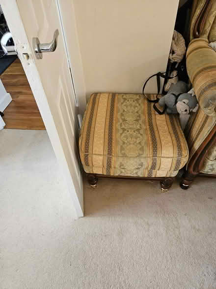 Photo of free Sofa's (Mickleover Derby) #3