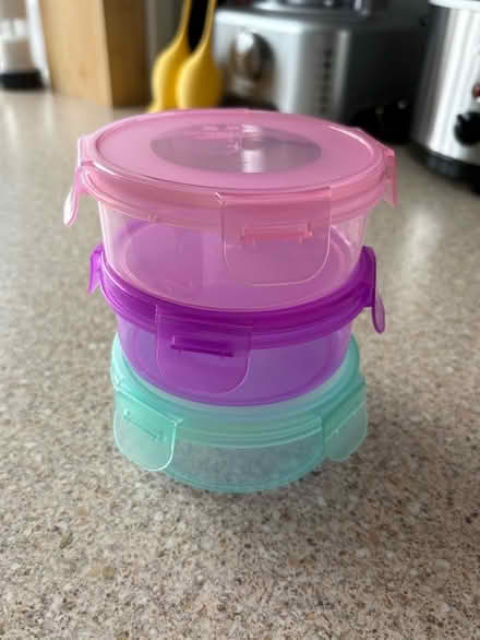Photo of free Plastic food containers (Erith DA17) #1