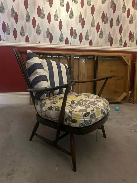 Photo of free Chair (CH45) #2
