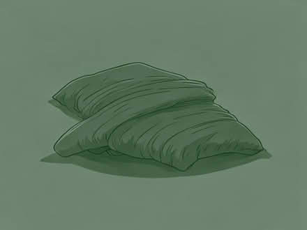 Photo of Dark blue king size sheets (Hightown SO19) #1