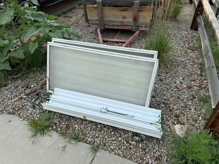 Photo of free Fluorescent light fixture (North Longmont) #2