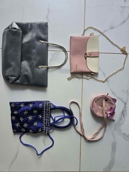 Photo of free Handbags (Pinkneys Green SL6) #1
